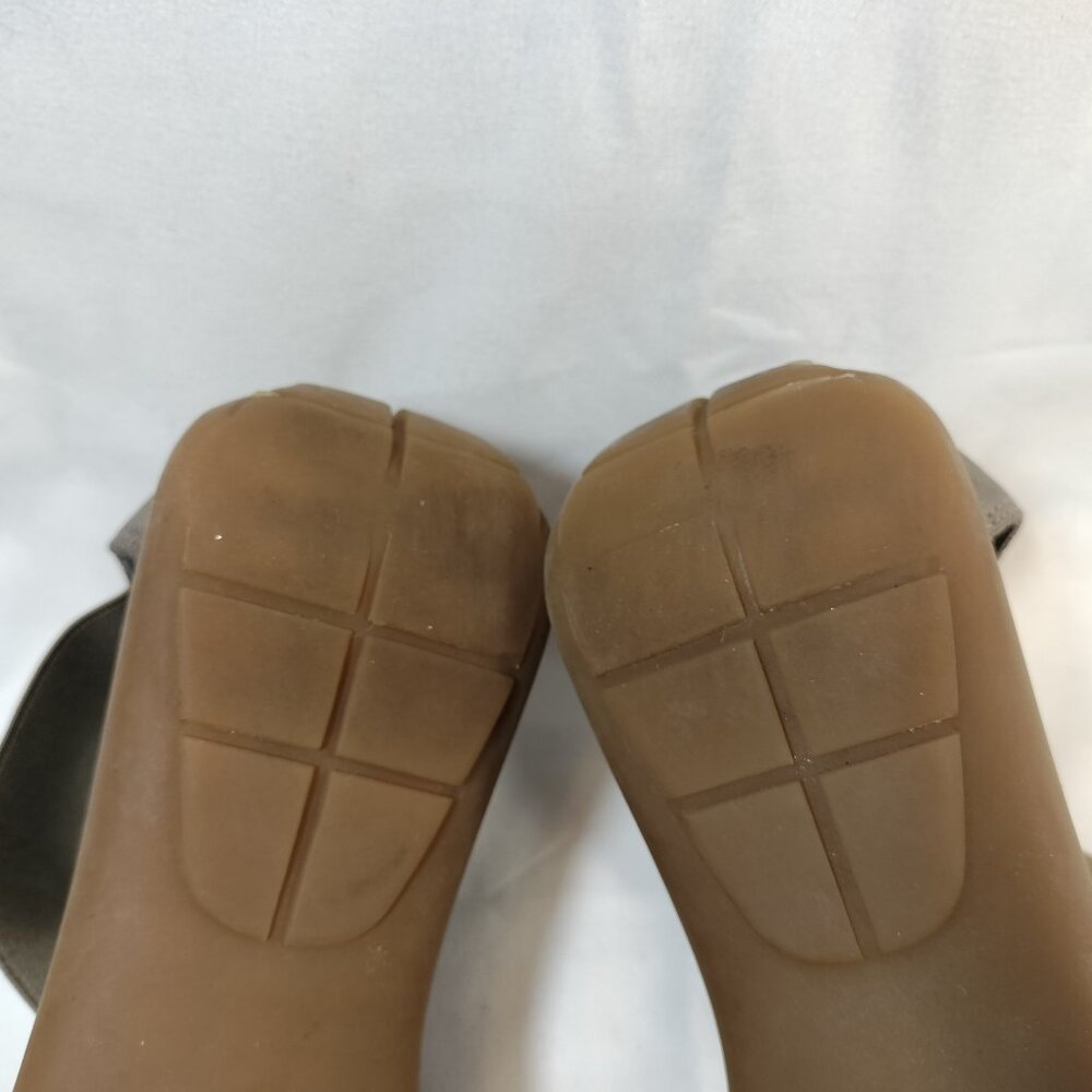 THE FLEXX Metalic Leather T-bar Sandals - Picture 8 of 8